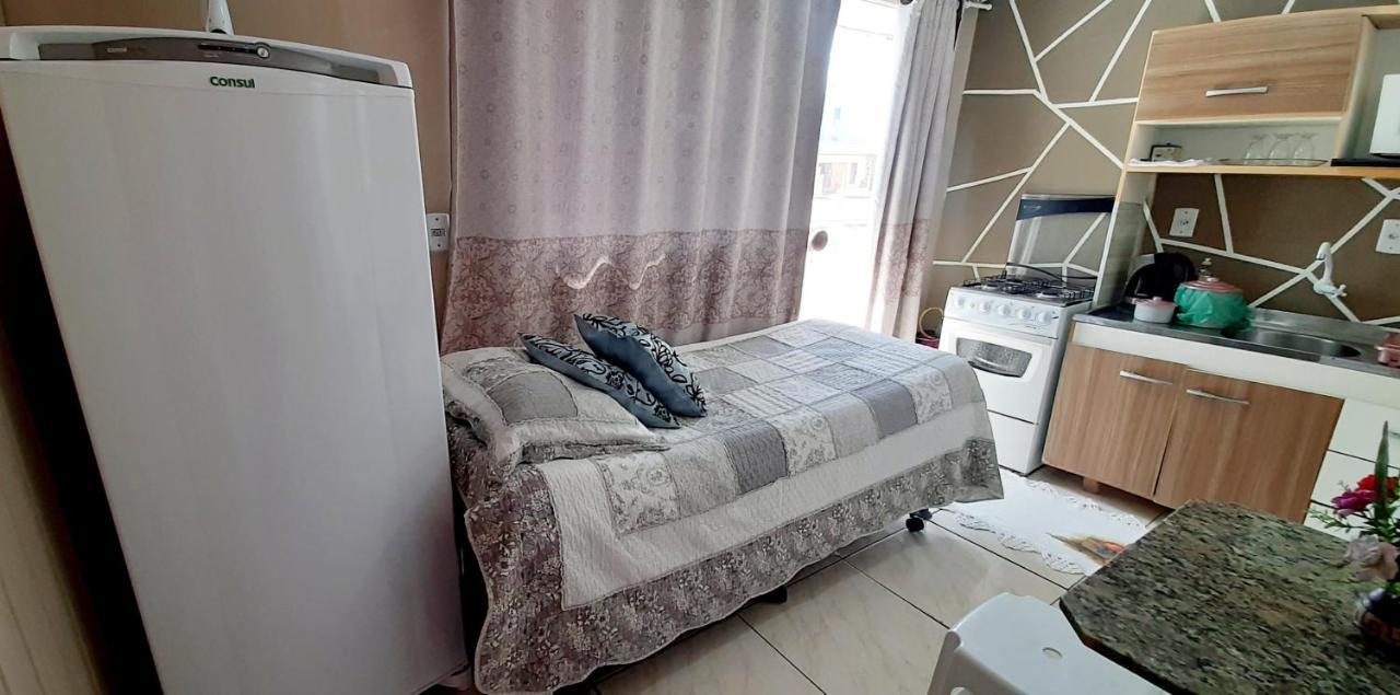 Kitnet K1 Em Torres-Rs - Na Mais Bela Praia Gaucha - Cozinha - Banheiro - Ar Condicionado - Smart Tv 32' - Wi-Fi - Anfitria Superhost No Bnb Exteriér fotografie