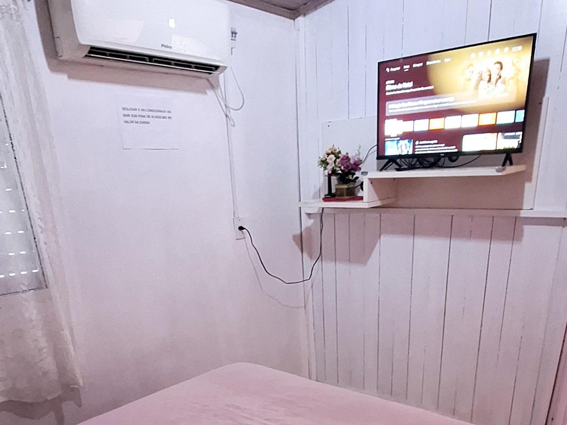 Kitnet K1 Em Torres-Rs - Na Mais Bela Praia Gaucha - Cozinha - Banheiro - Ar Condicionado - Smart Tv 32' - Wi-Fi - Anfitria Superhost No Bnb Exteriér fotografie
